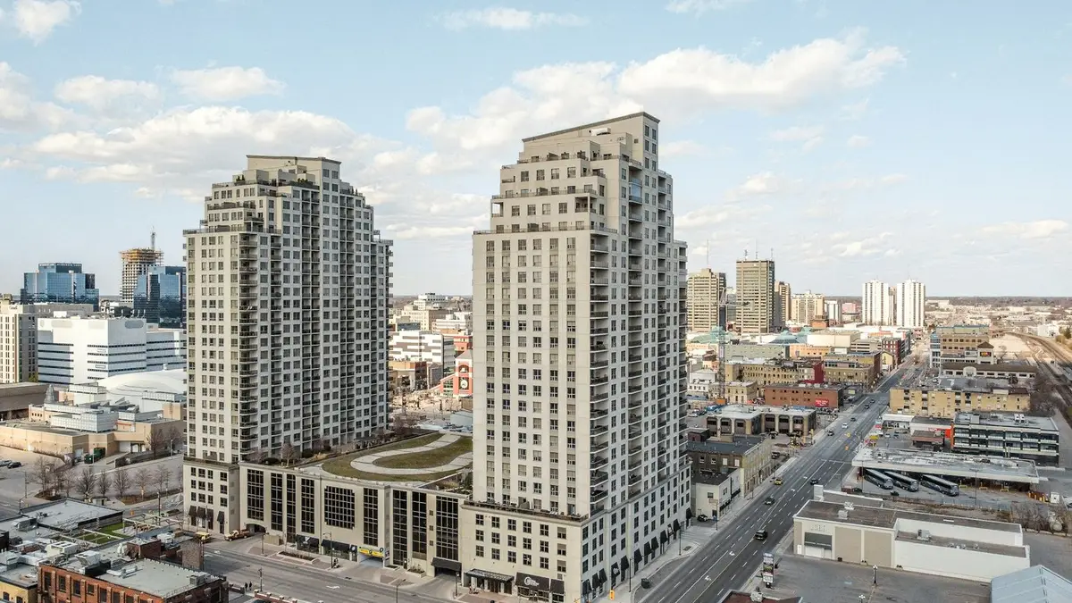 Équipe travaillant ensemble